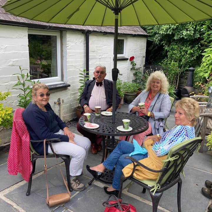 Mia tuintafel (4 persoons set)