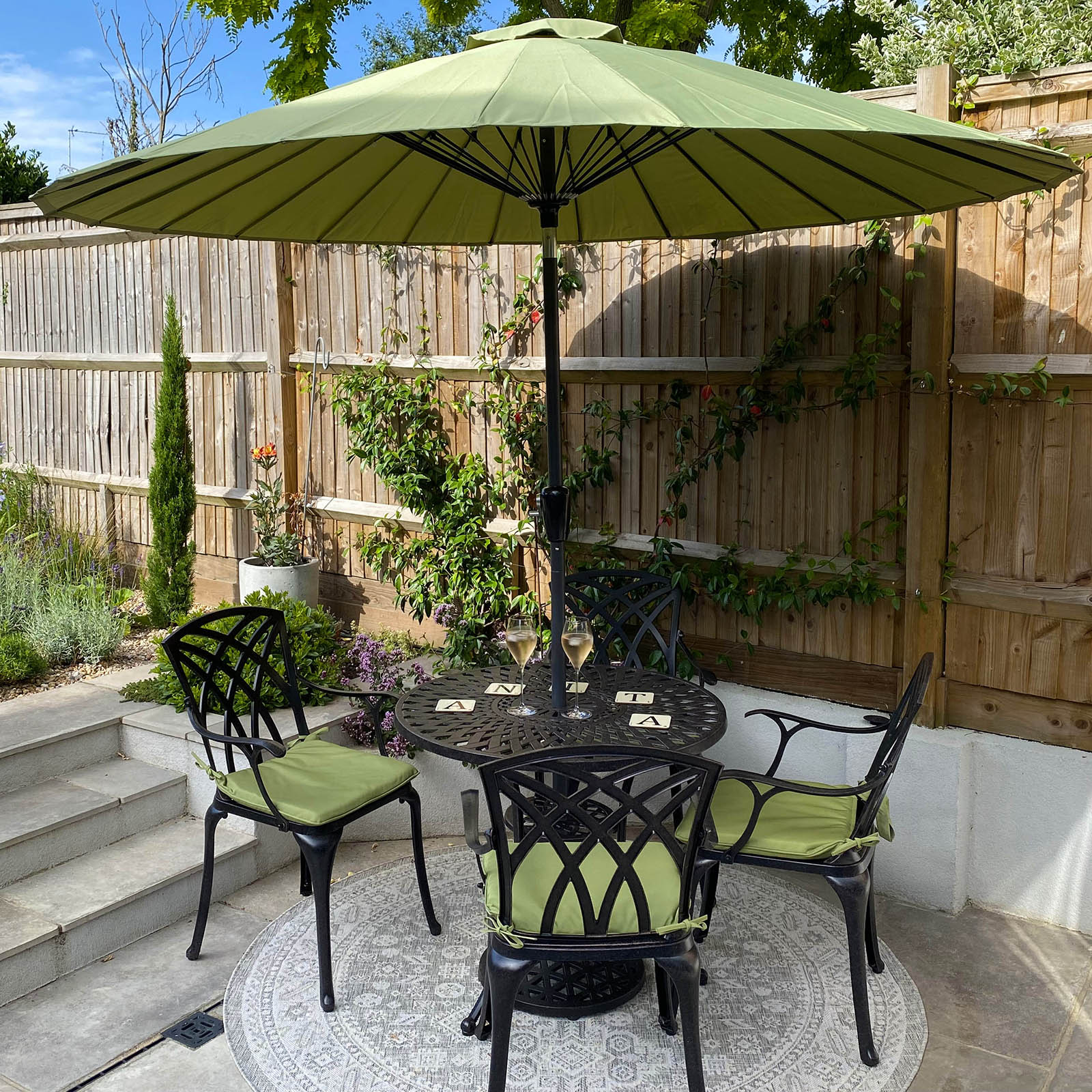 Mia tuintafel (4 persoons set)