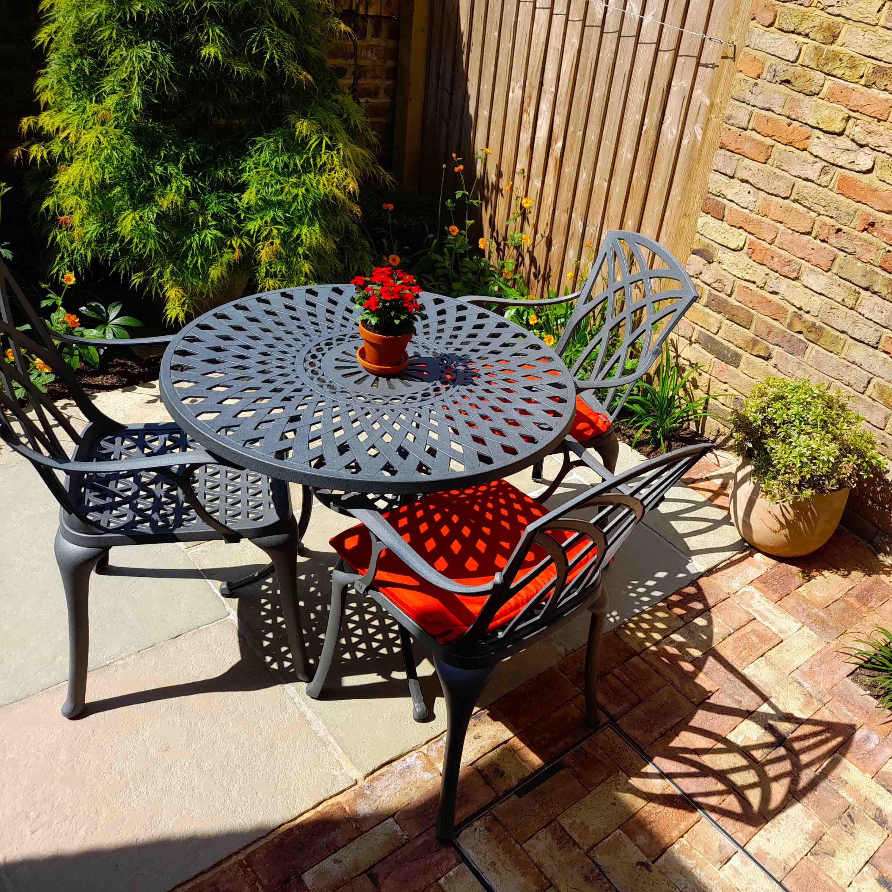 Mia tuintafel (4 persoons set)