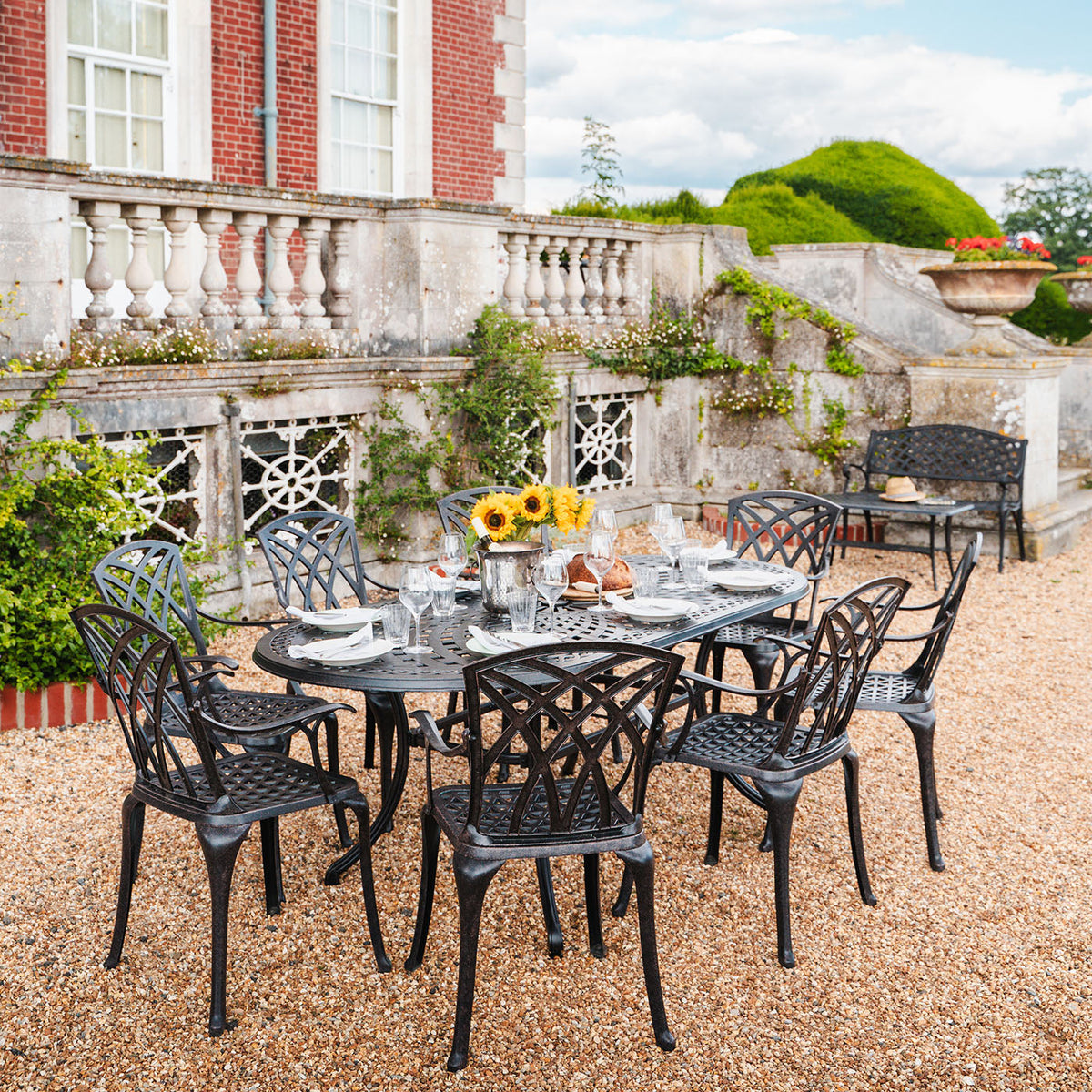 Gartentische aus Aluminium: Trendsetter im Garten
