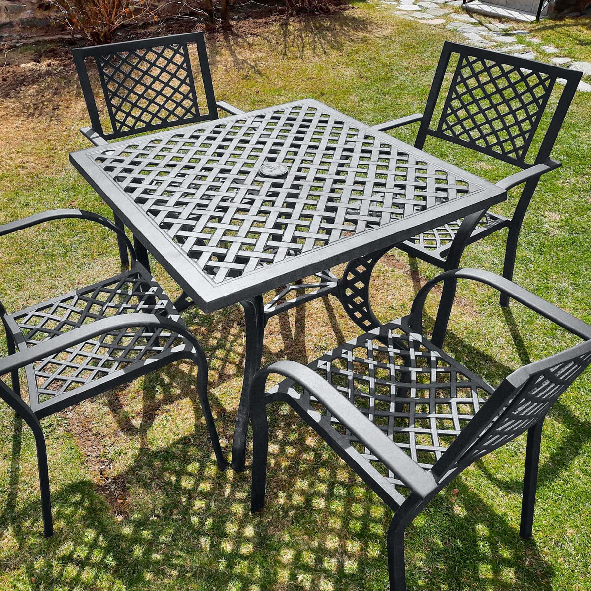Lucy Tuintafel