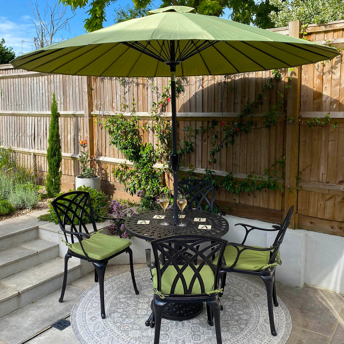 Mia tuintafel (4 persoons set)