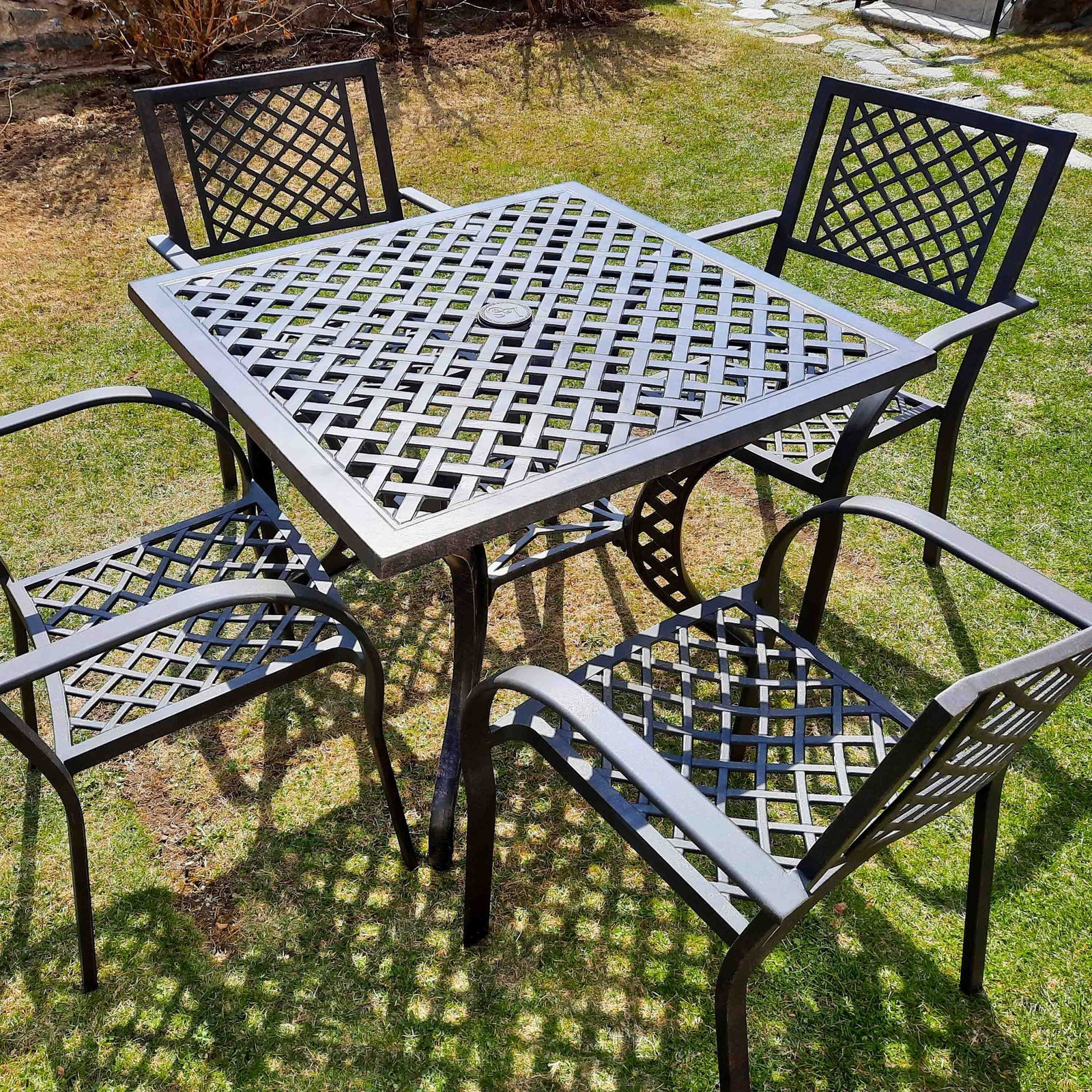 Lucy Tuintafel (4 Persoons Set)