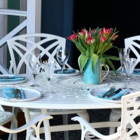 Voorvertoning: White 4 seater Oval Garden Table Set 9